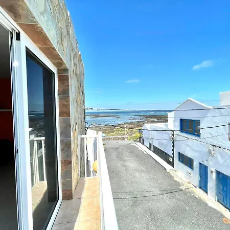 Bonita Casa El Charco De Un En 오르솔라
